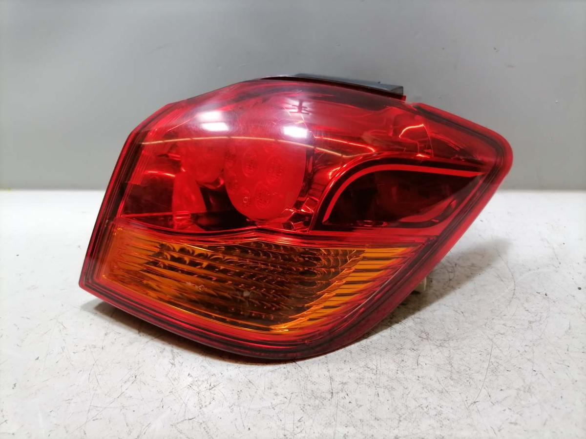 Mitsubishi ASX original R&uuml;cklicht R&uuml;ckleuchte Schlussleuchte rechts Bj.2011